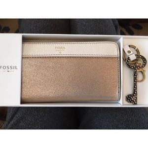 FOSSIL BRENNA ZIP CLUTCH & KEYFOB GIFT SET